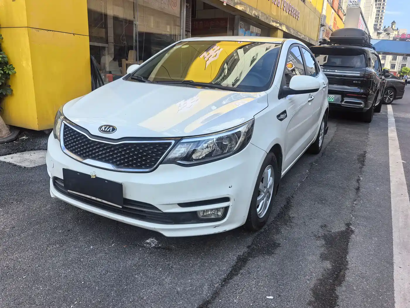 Kia K2 2015 Sedan 1.4L MT GLS