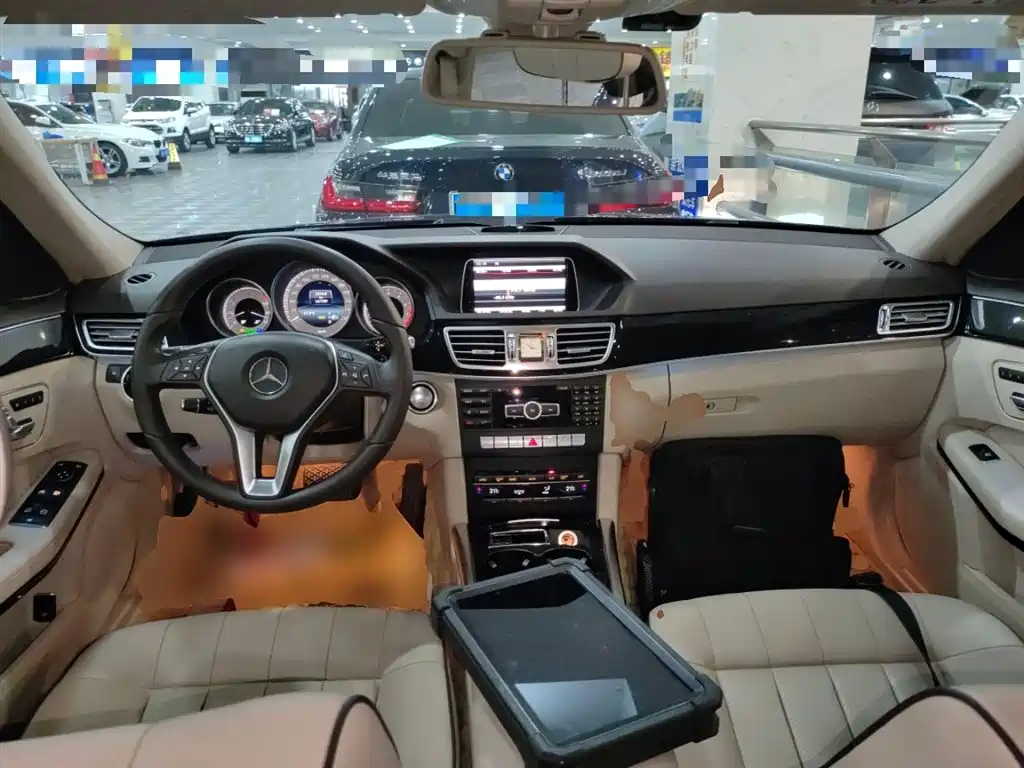 Mercedes-Benz E-Class 2015 E 200 L Sport фото 10