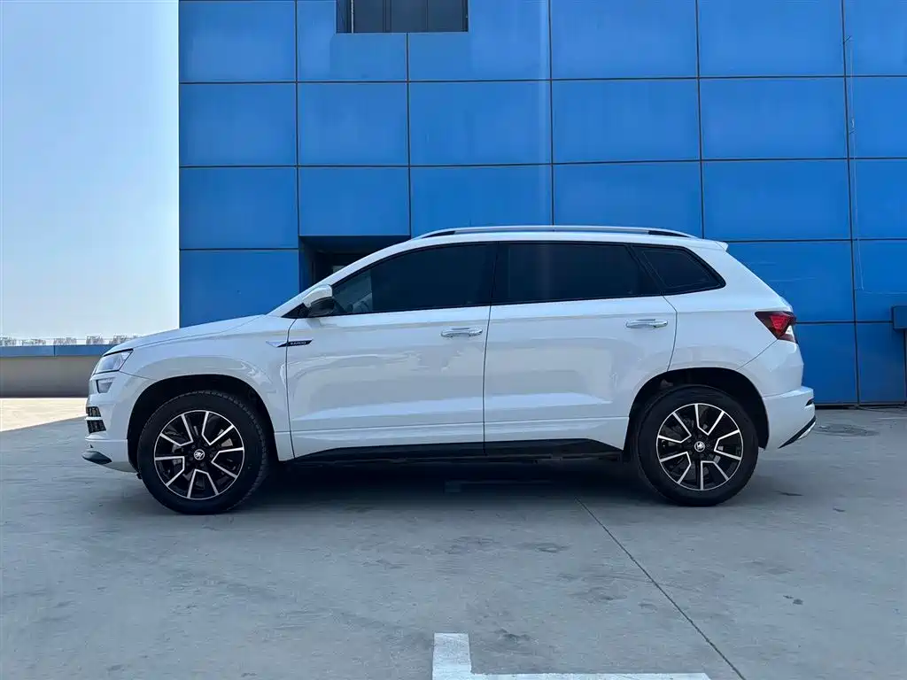 Škoda Karoq 2023 TSI280 Premium Edition фото 7