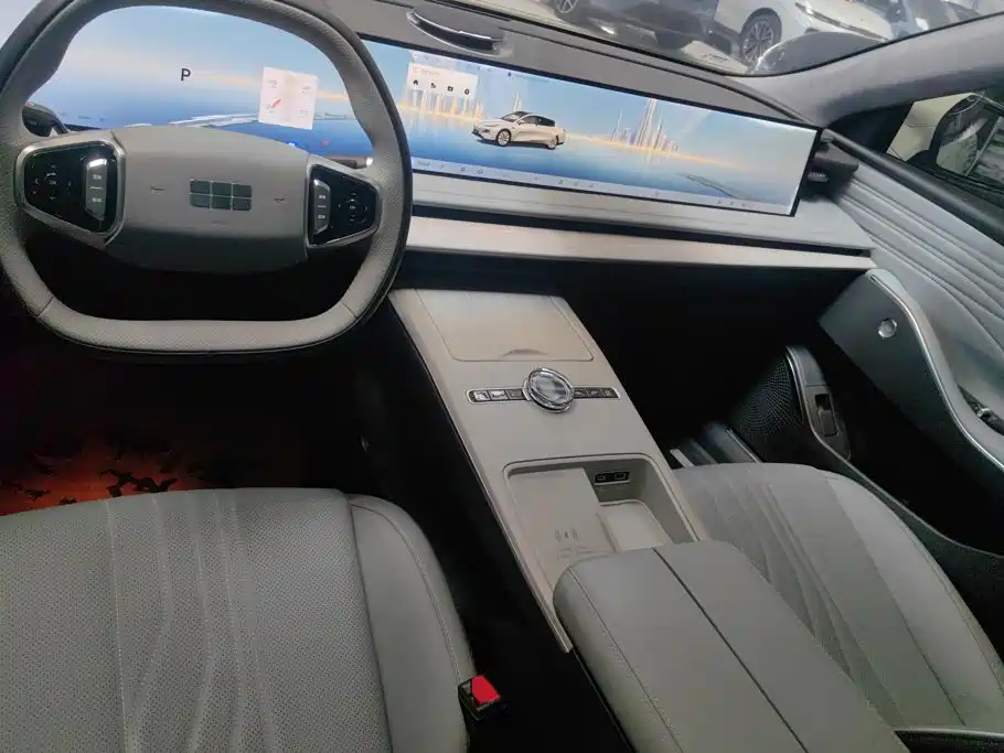 Geely Galaxy Galaxy E8 2024 2024 550km RWD MAX
