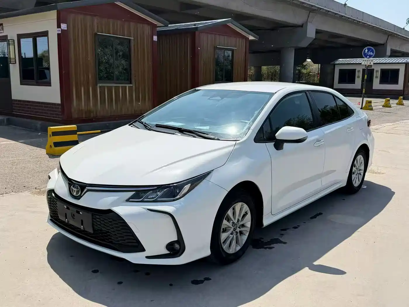 Toyota Corolla 2024 1.8L Smart Hybrid Dual Engine Flagship Edition