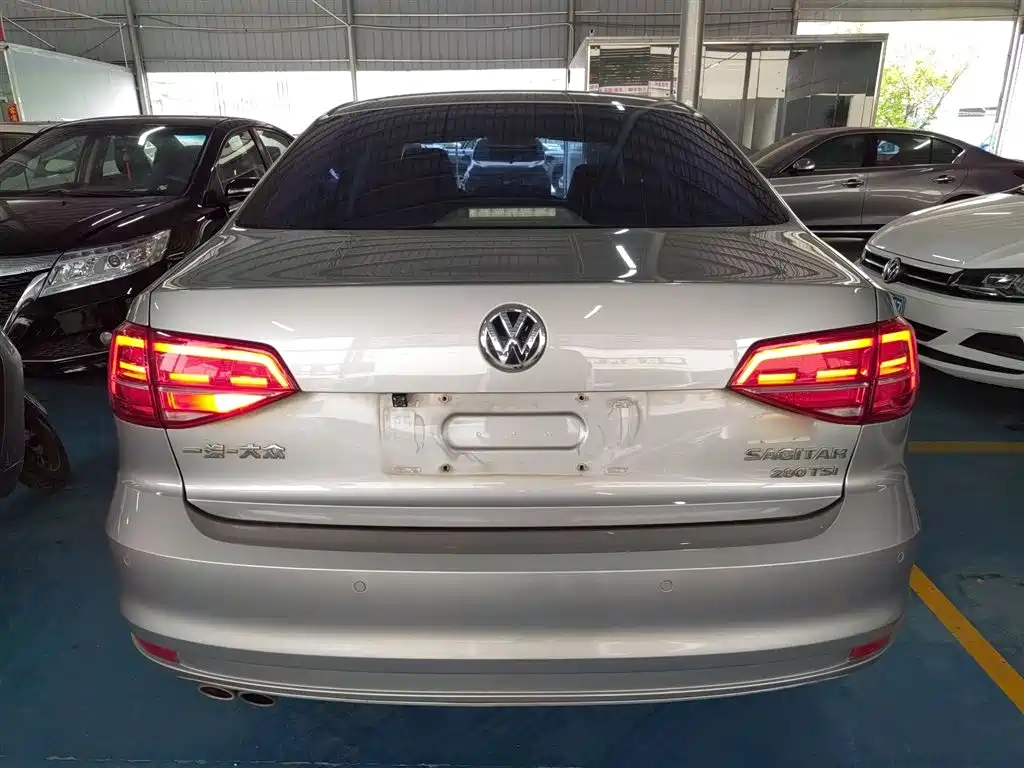 Volkswagen Sagitar 2018 280TSI DSG Comfort фото 6