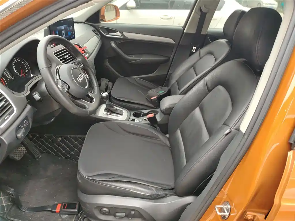 Audi Q3 2015 35 TFSI Millionth Anniversary Intelligent Leader фото 15