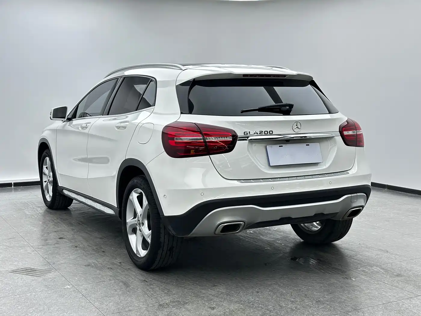 Mercedes-Benz GLA 2018 GLA 200 Dynamic фото 6