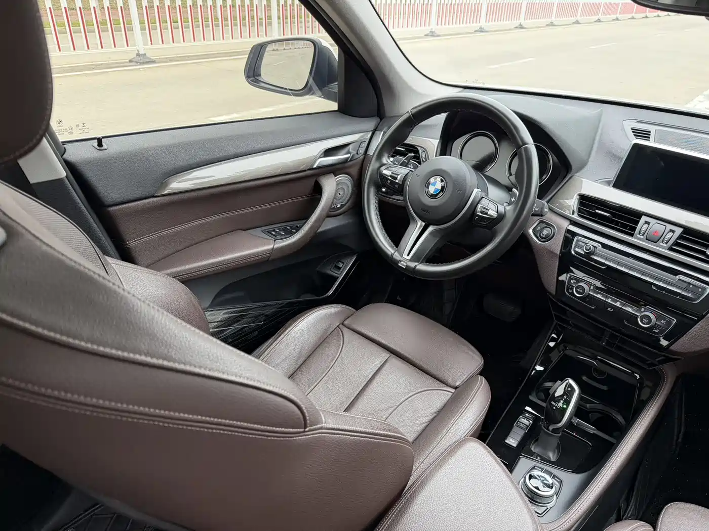 BMW X1 2019 xDrive20Li Premium Model фото 15