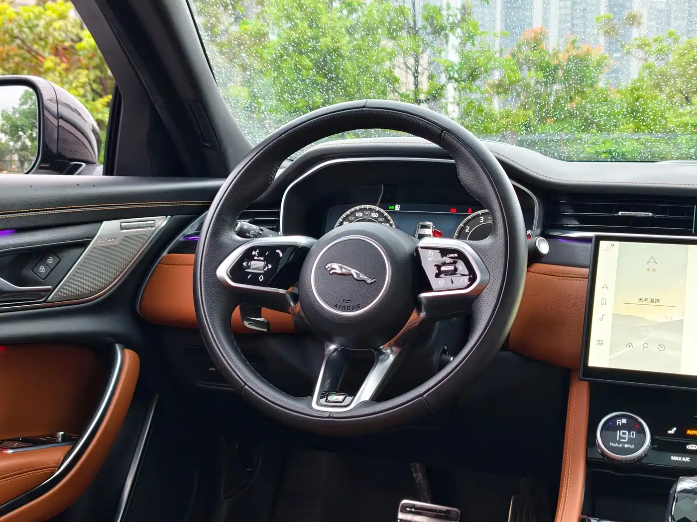 Jaguar XFL 2024 2.0T P300 AWD Flagship Sport Gilded Edition фото 14