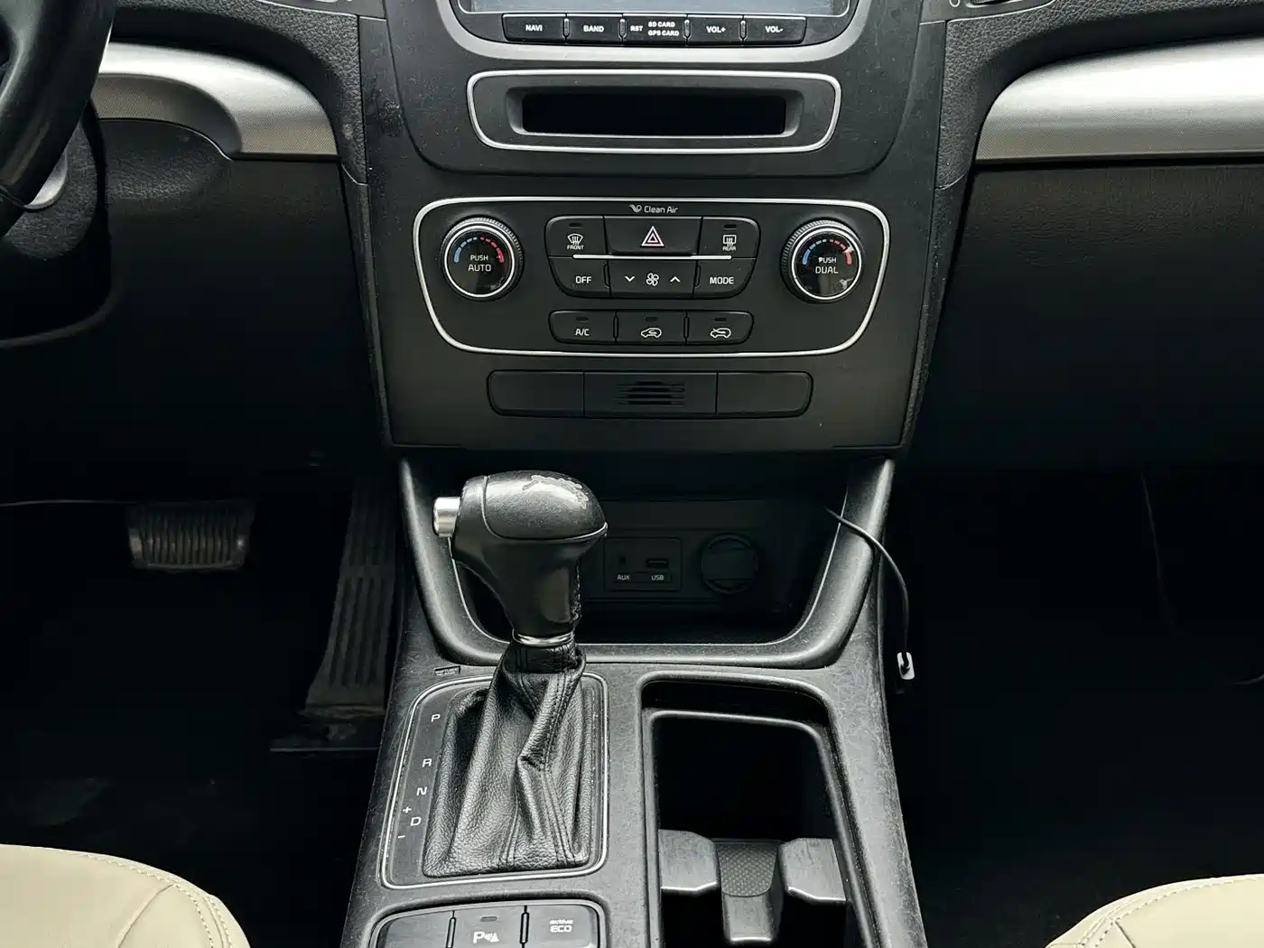 Kia Sorento 2014 2013 2.2T 7-seat Diesel Comfort Edition