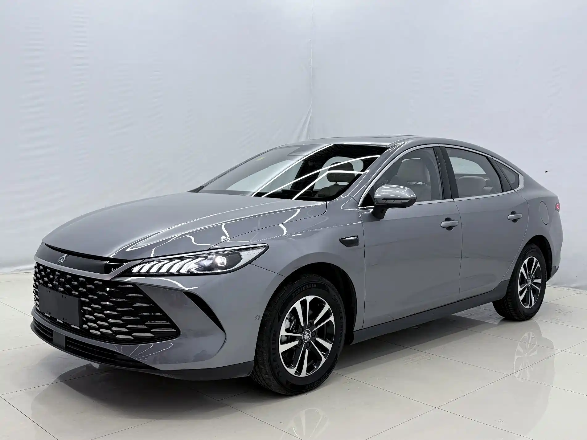 Фото 1 - BYD Qin PLUS