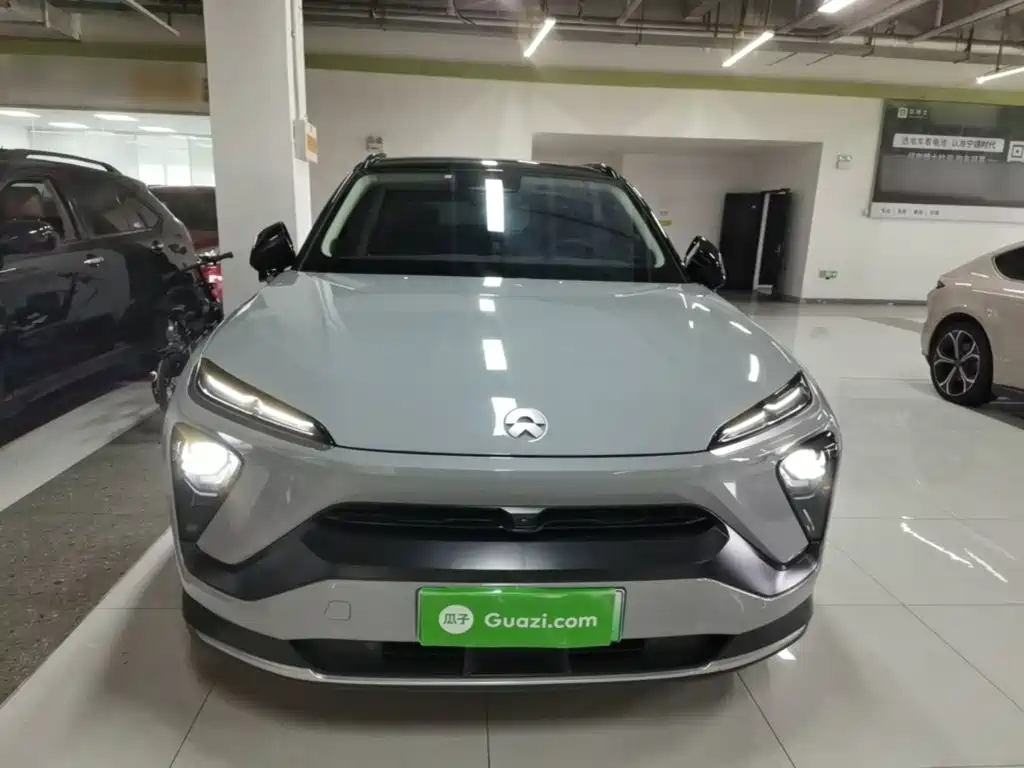Фото 3 - NIO ES6