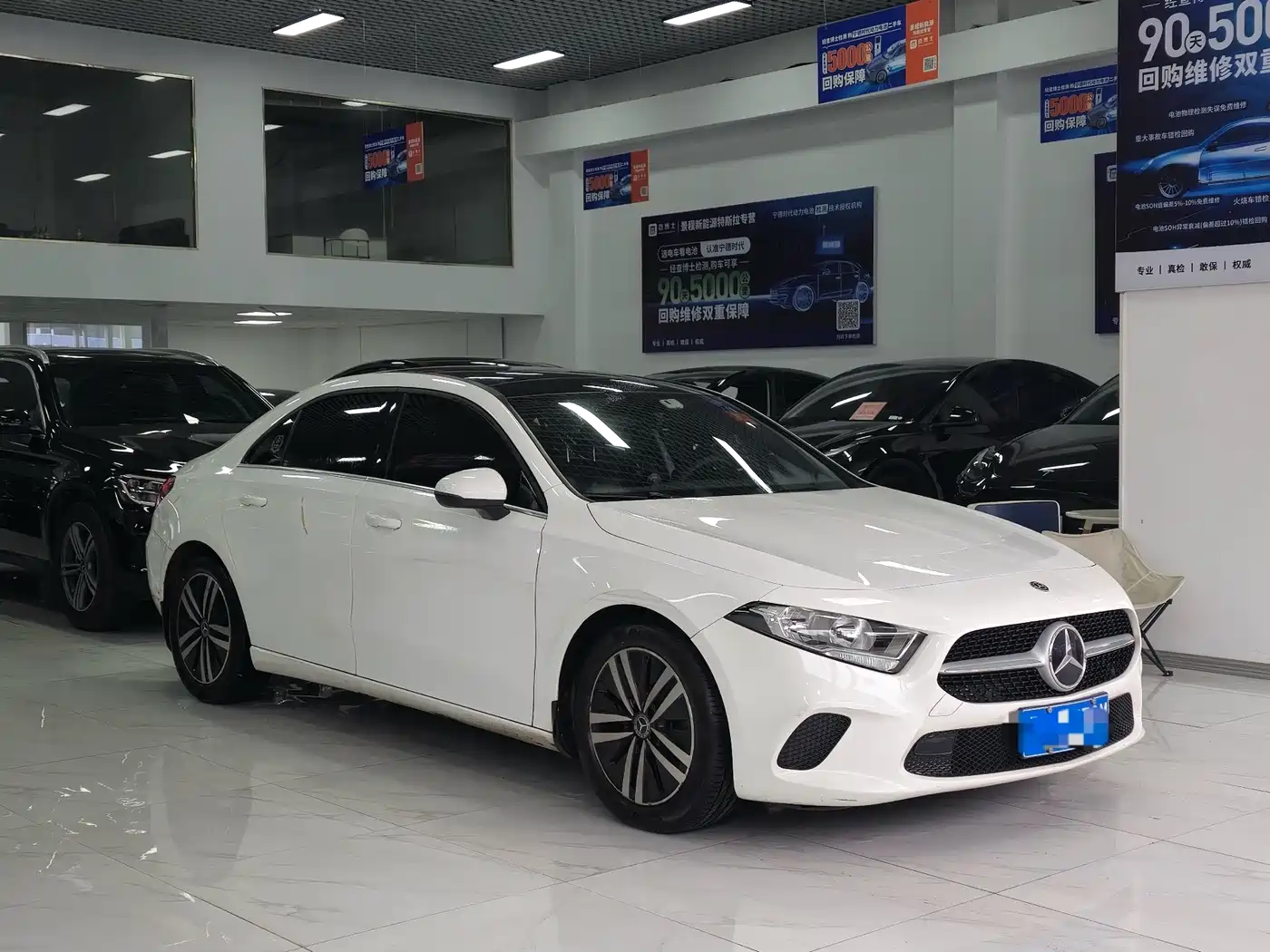 Mercedes-Benz A-Class 2020 Facelift A 180 L Sport Sedan фото 3