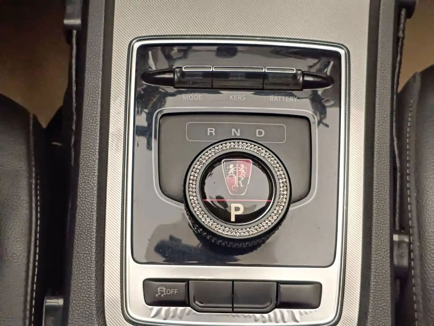Roewe i6 New Energy 2018 2017 45T Hybrid Connected Smart Enjoyment Edition