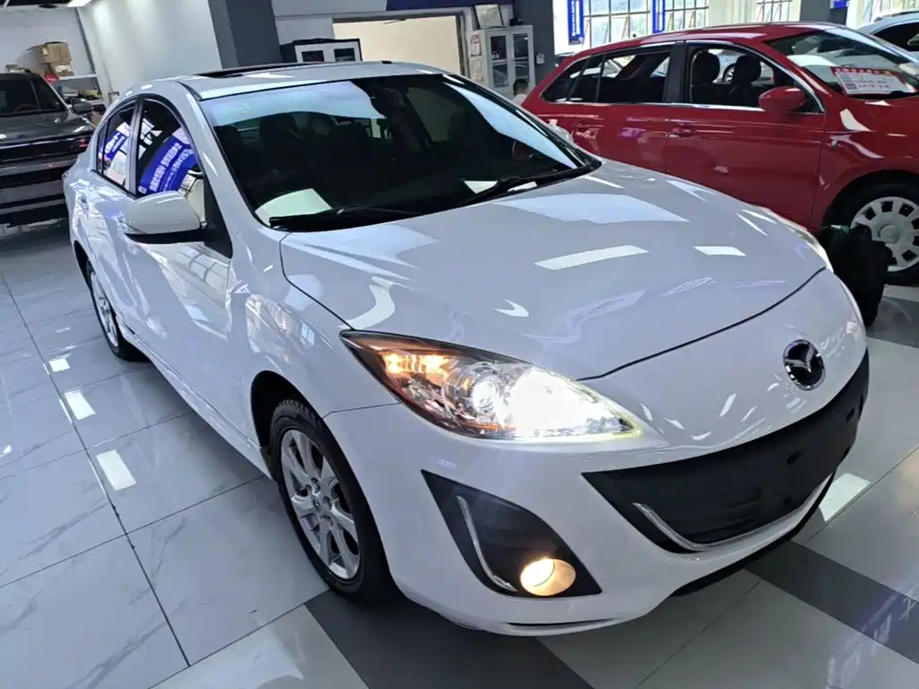 2015 Mazda Mazda3 Axela