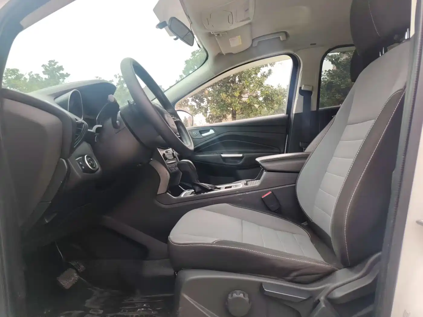Фото 8 - Ford Kuga