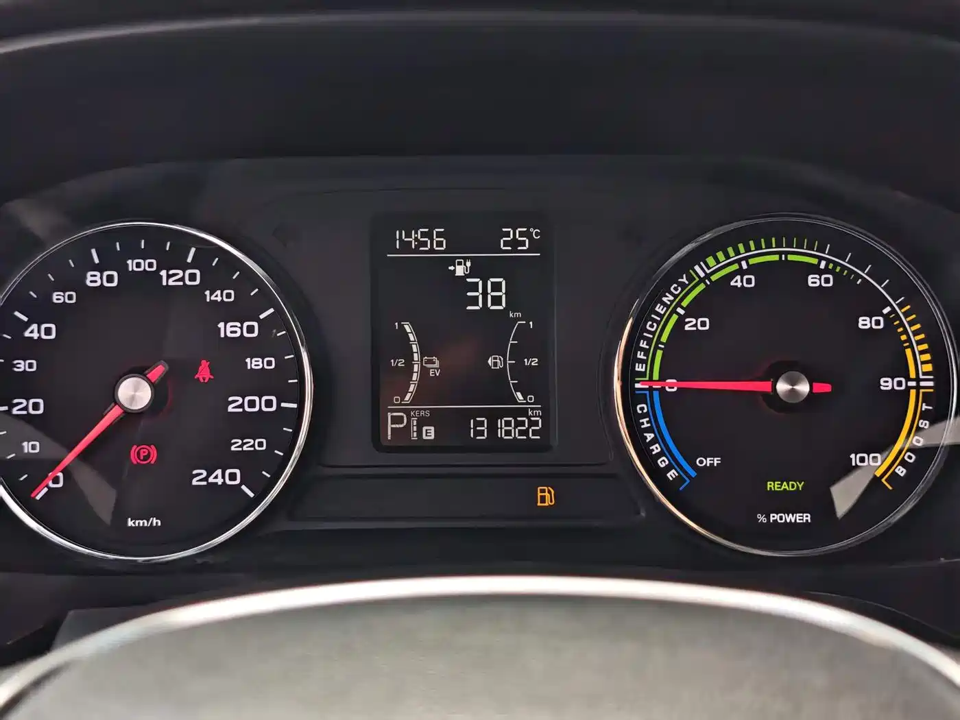 Roewe i6 New Energy 2020 2019 PLUS 50T 4G Connected Glory Luxury Edition