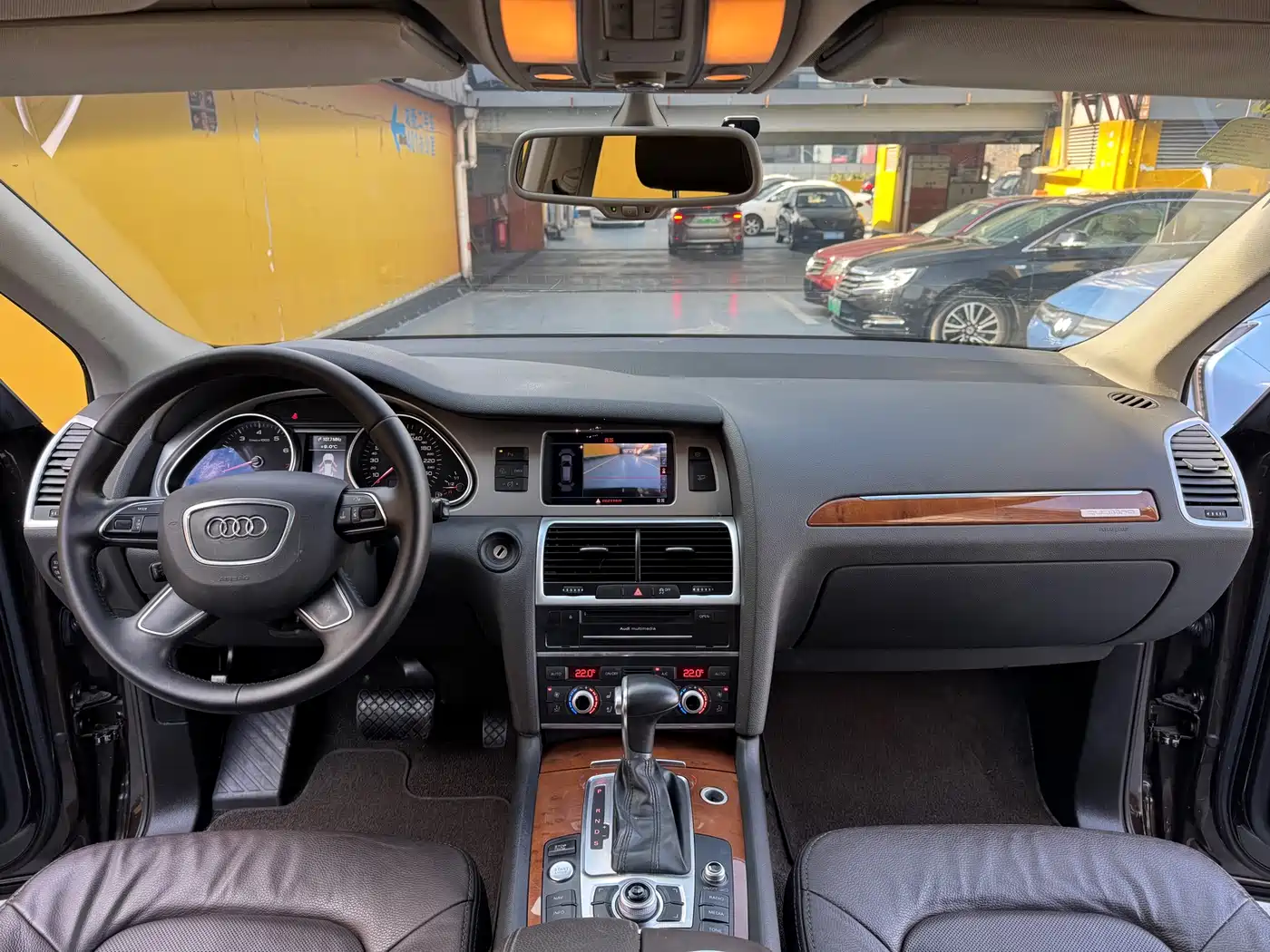 Audi Q7 2014 35 TFSI Sport фото 5