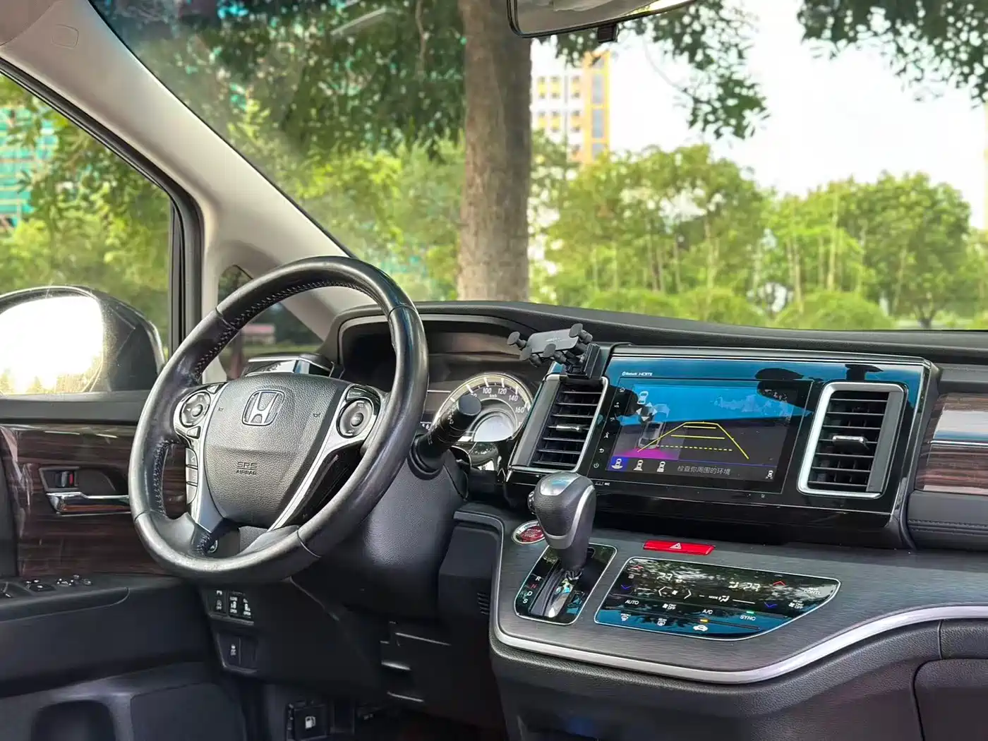 Honda Elysion 2016 2016 2.4L Fashion Edition
