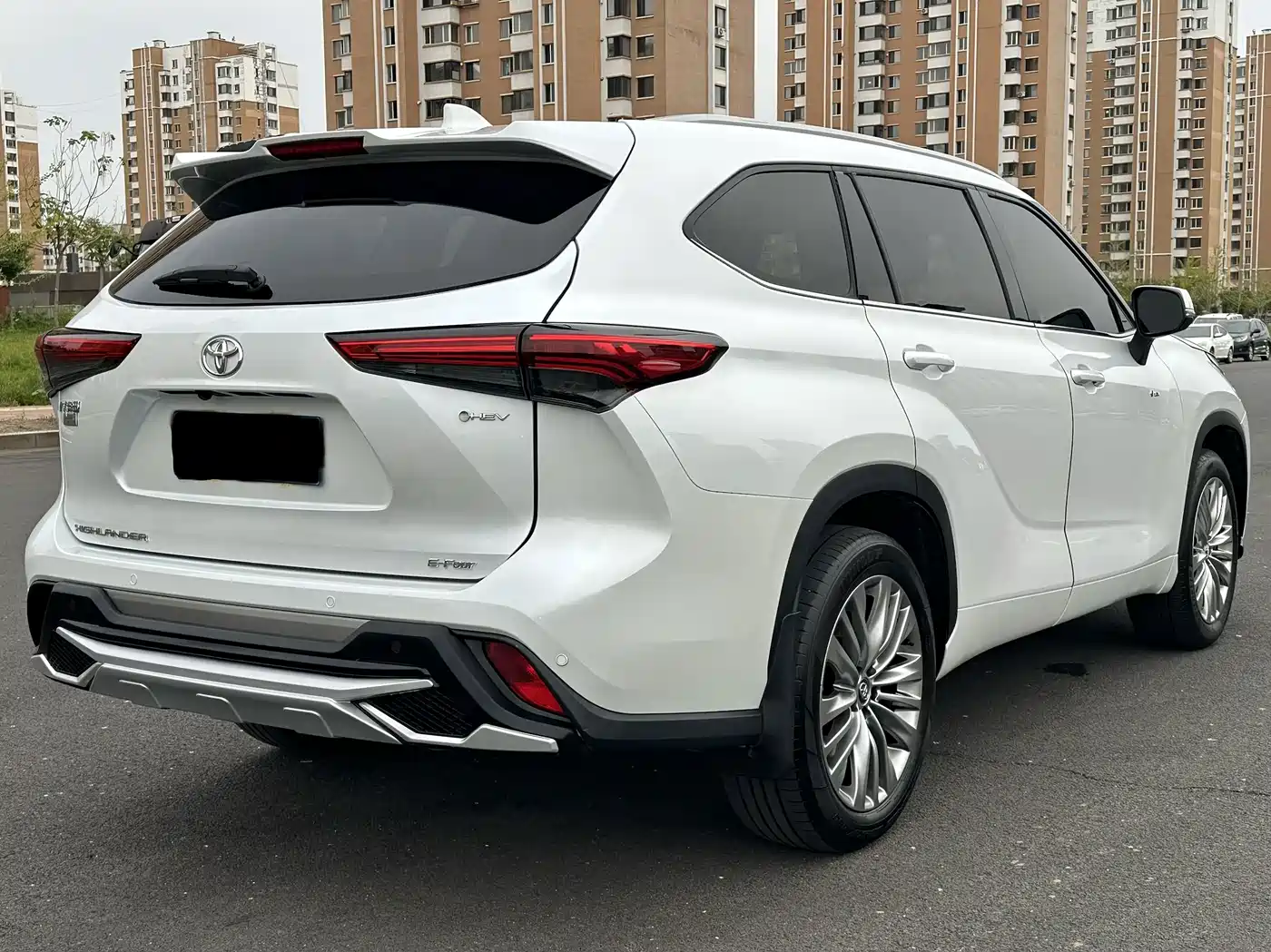 Toyota Highlander 2025 2024 2.5L Smart Hybrid 4WD Premium 7-seater