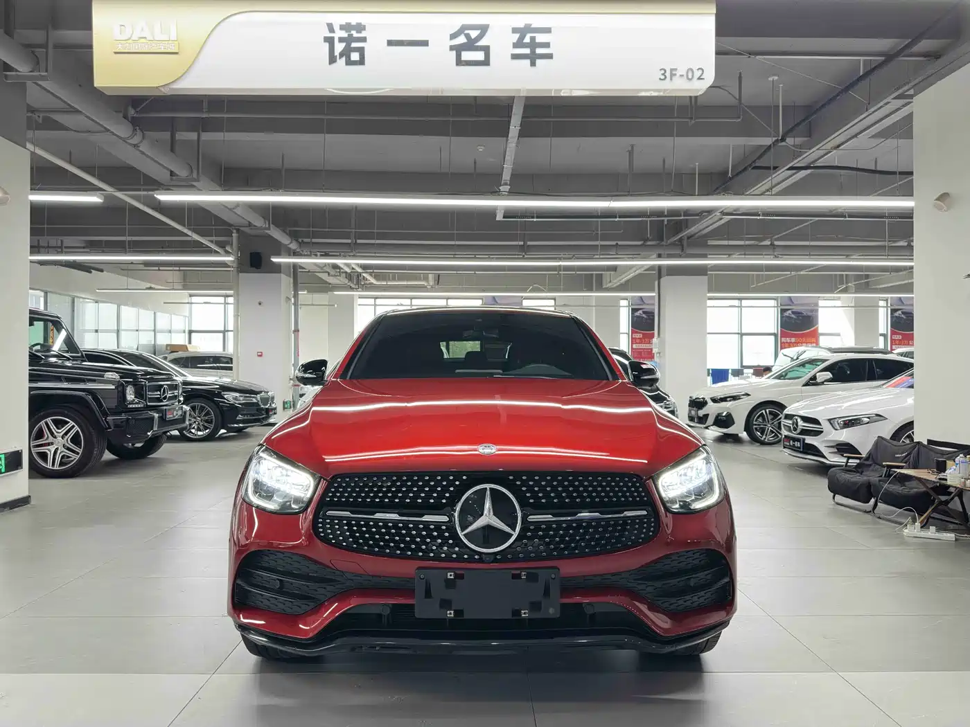 Mercedes-Benz GLC Coupe 2020 GLC 260 4MATIC Coupe SUV фото 2