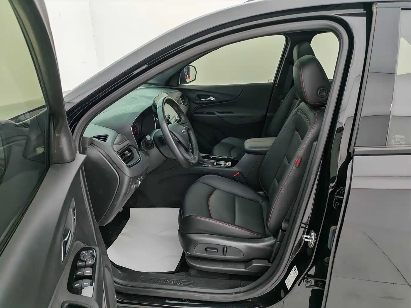 Chevrolet Equinox 2022 Mild Hybrid 550T RS Intelligent Expansion Edition фото 9