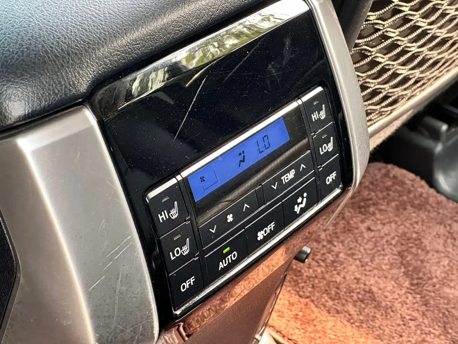 Фото 14 - Toyota Prado
