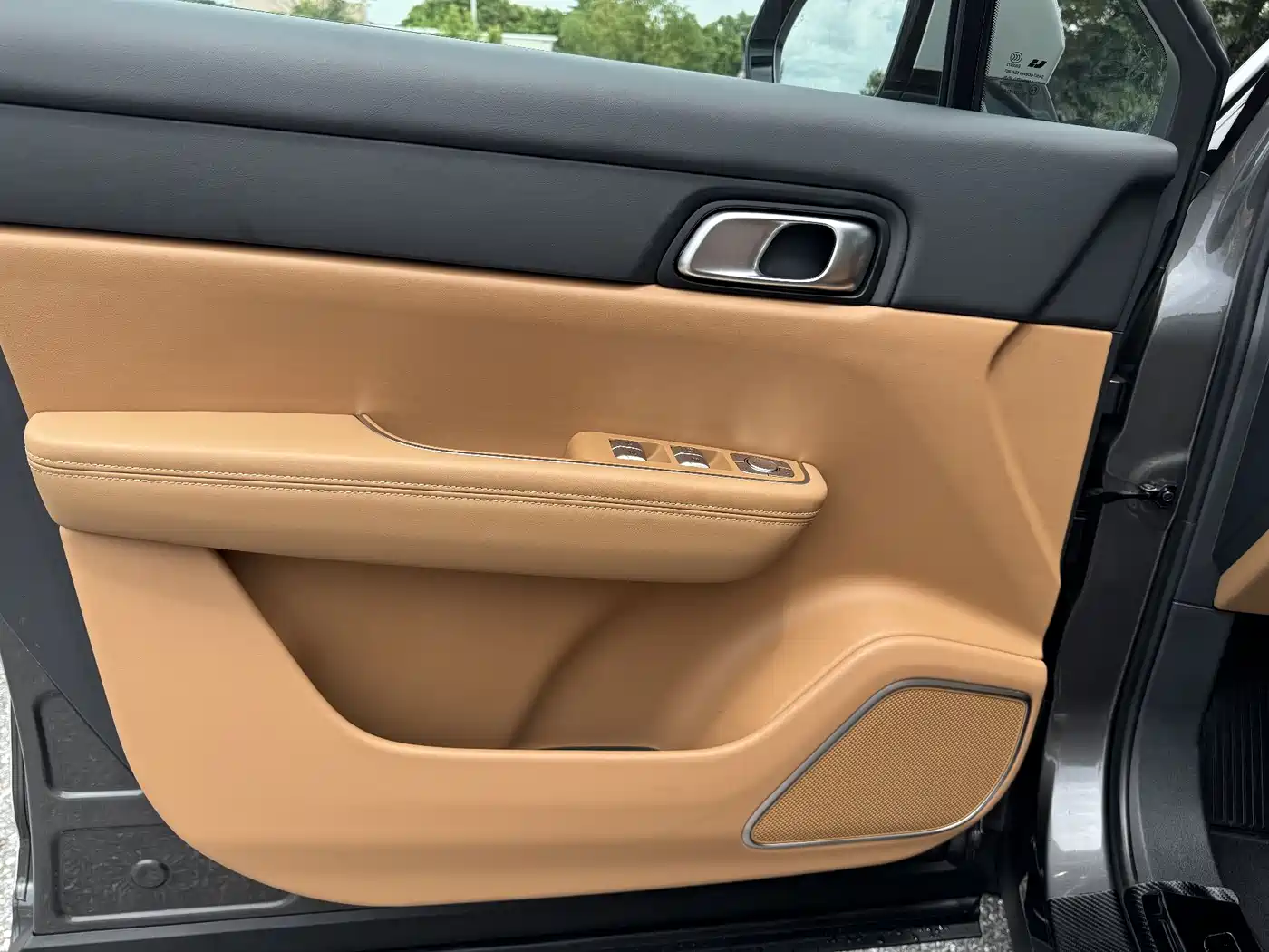 Фото 4 - Li Auto Li ONE