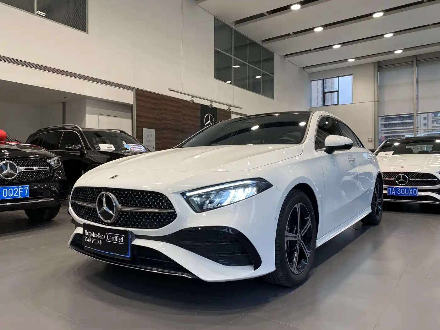 Mercedes-Benz A-Class 2023 A 200 L Fashion