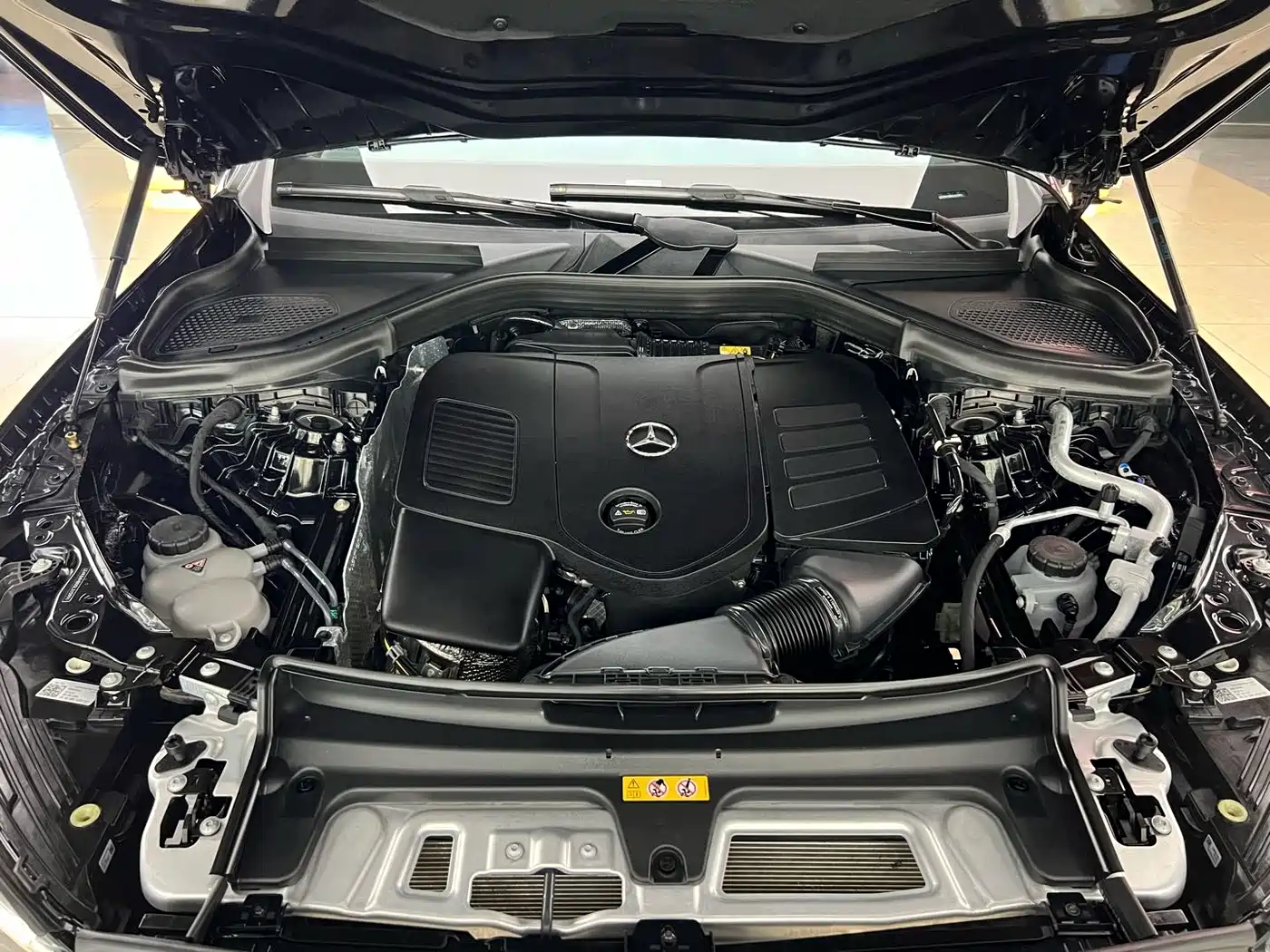 Mercedes-Benz GLC 2025 2025 Facelift GLC 300 L 4MATIC Dynamic 5-seater