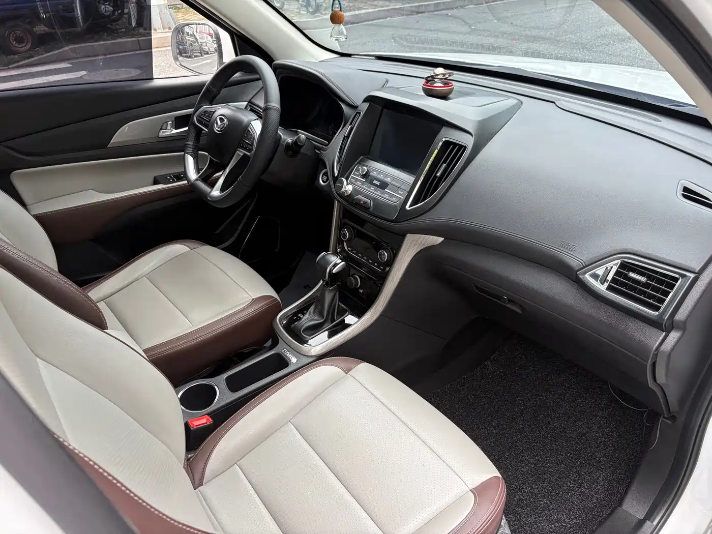 BAIC Huansu S5 2017 2017 1.3T CVT Premium