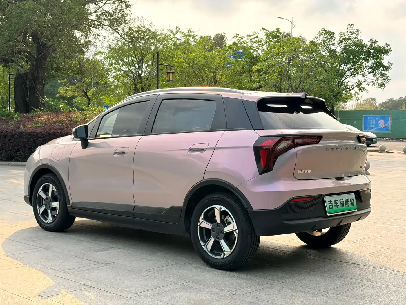 GEELY GEOMETRY E FIREFLY