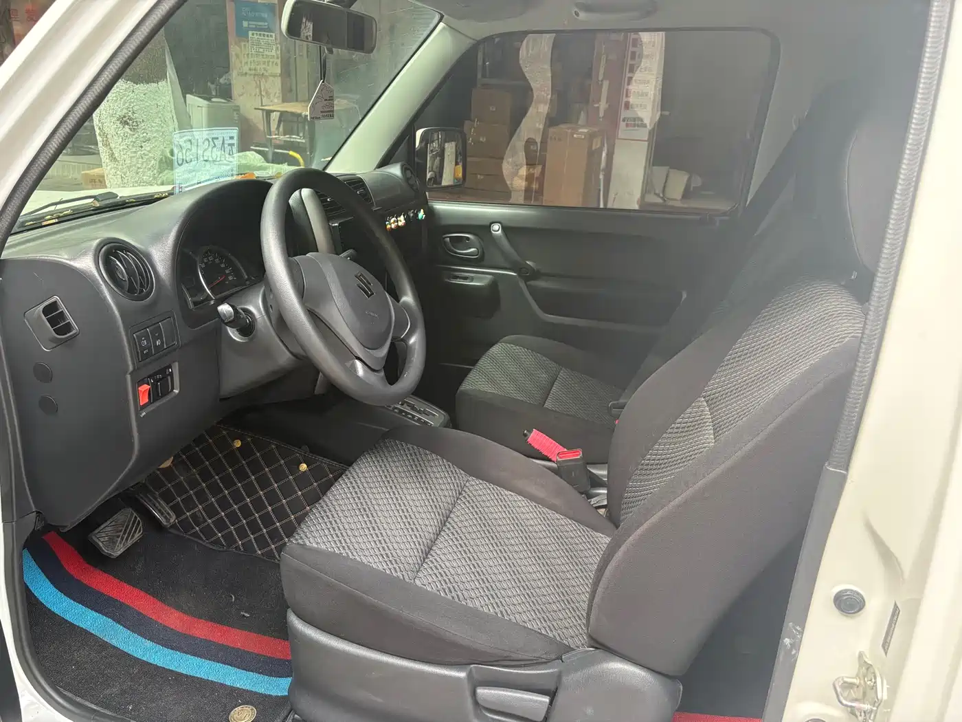 Suzuki Jimny (Import) 2018 2015 1.3 AT JLX Navigation Edition