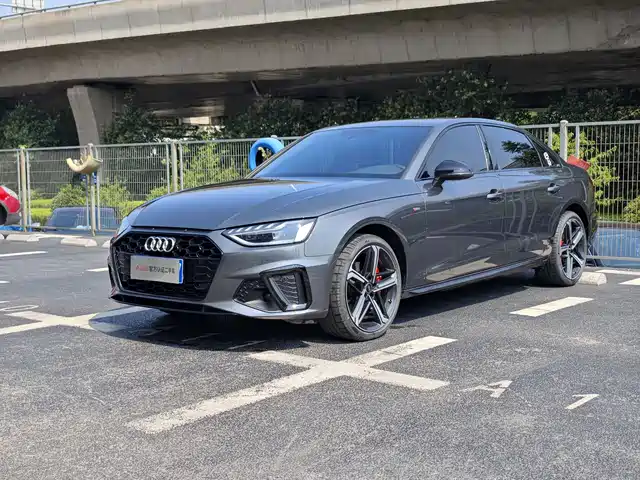 Audi A4L 2024 40 TFSI Fashion Dynamic