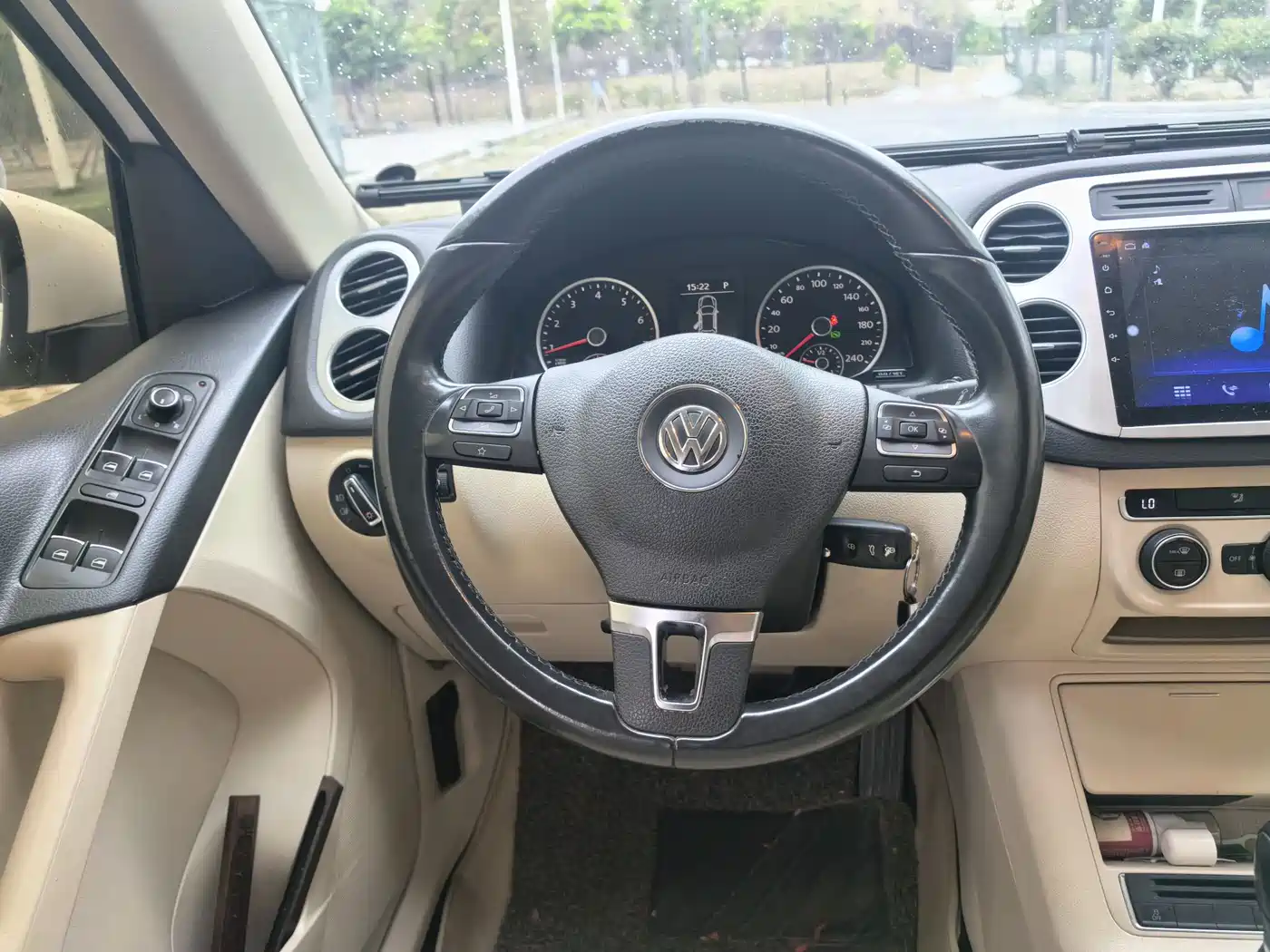 Volkswagen Tiguan 2015 1.8TSI Automatic 2WD Comfortline фото 16