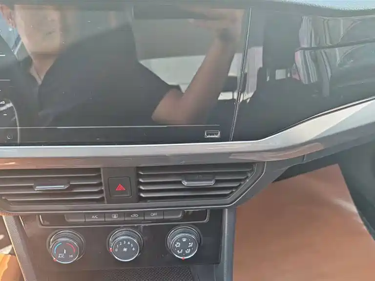 Volkswagen Bora 2021 1.5L Automatic Fashion Smart Edition фото 14
