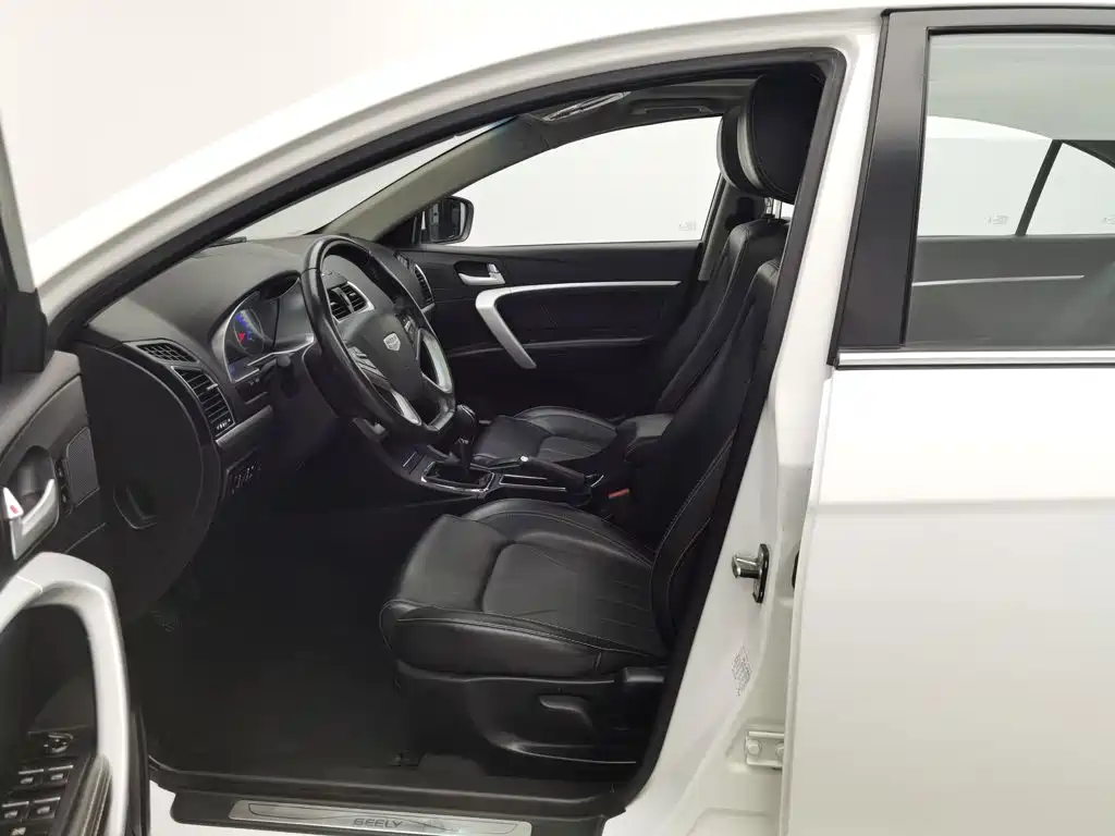 Geely Emgrand 2016 2016 Sedan 1.5L Manual Up Version