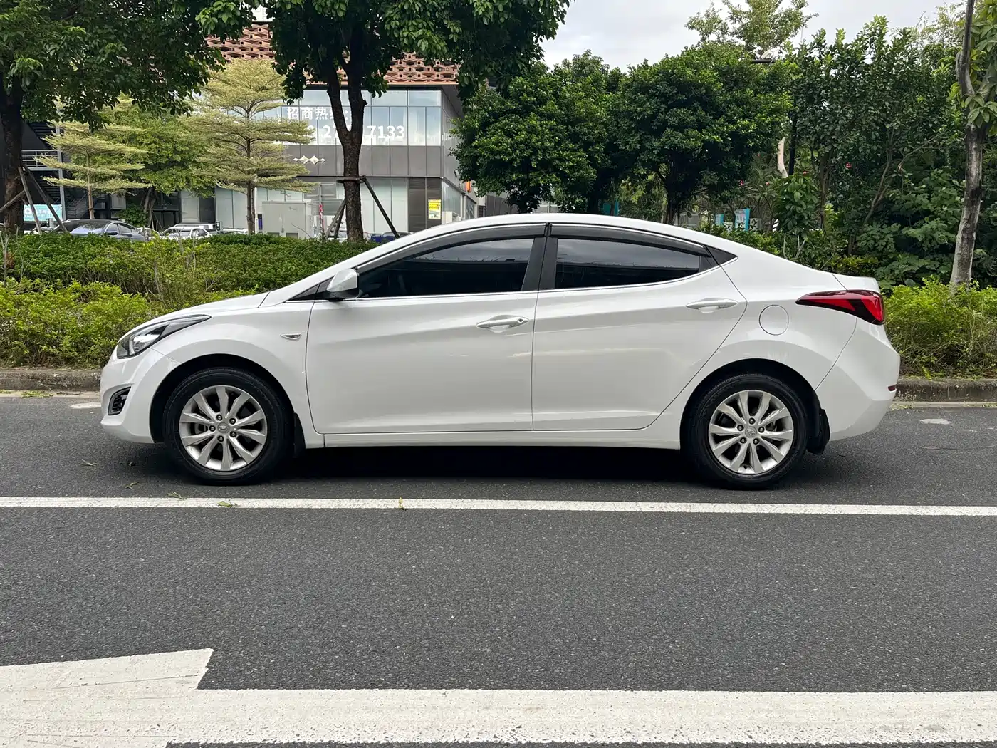 Hyundai Langdong 2018 2016 1.6L Automatic Smart Edition