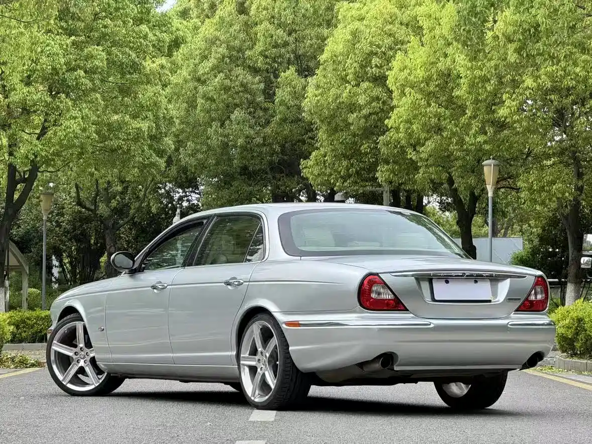 Jaguar XJ 2007 Model XJ6L 3.0 Royal Long Wheelbase фото 14