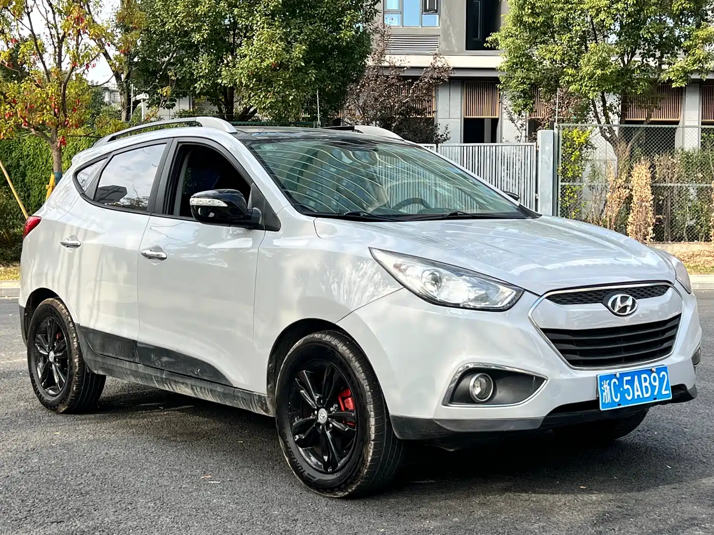 Hyundai Beijing Hyundai ix35 2013 2.4L Automatic 2WD Leading GLX China IV фото 3