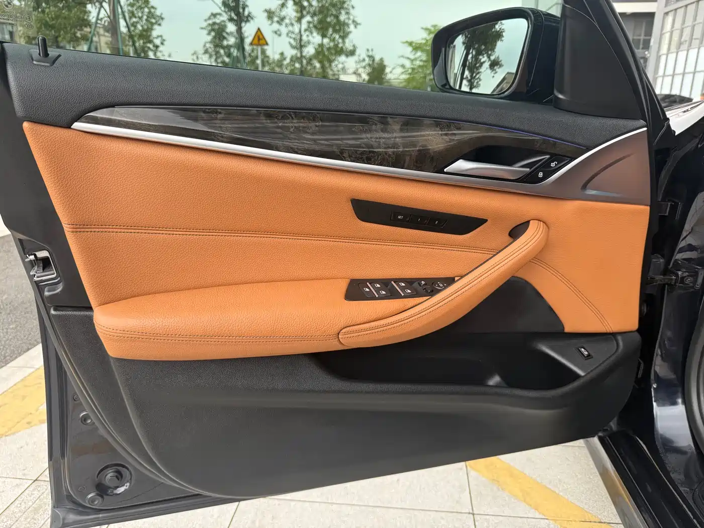 BMW 5 Series 2018 530Li Leading M Sport Package фото 6