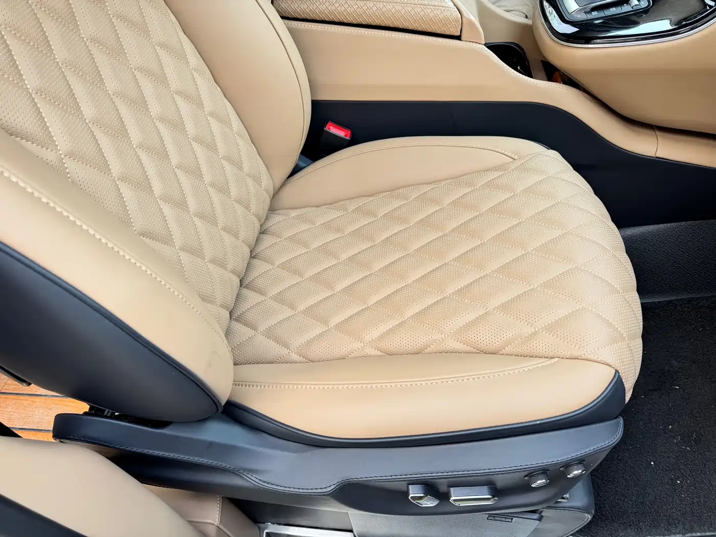 Mercedes-Benz Vito 2018 2.0T Elite Edition 7-seater China VI фото 16