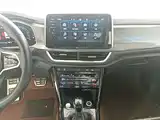 Photo 13 - Volkswagen T-ROC