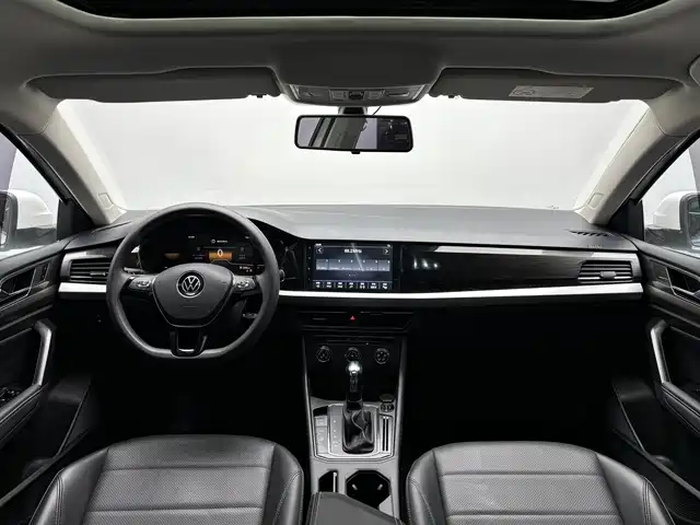 Volkswagen Lavida 2022 1.5L Auto Comfort Edition фото 11
