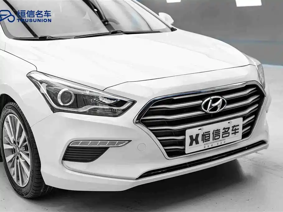 HYUNDAI NAME PICTURE