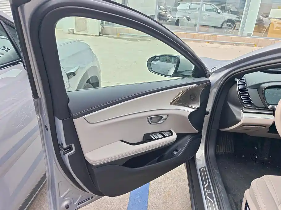 BYD Han 2025 2026 EV Intelligent Driving Edition 635KM LiDAR Flagship