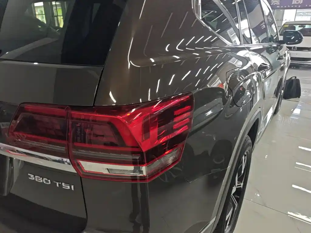 Фото 8 - Volkswagen Teramont