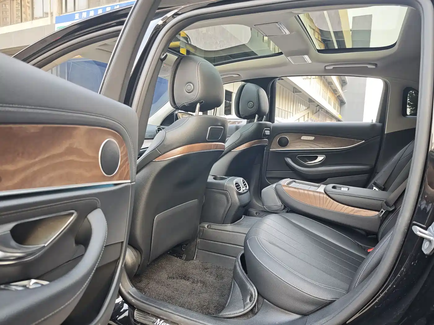 Mercedes-Benz E-Class 2019 Facelift E 300 L Fashion фото 7