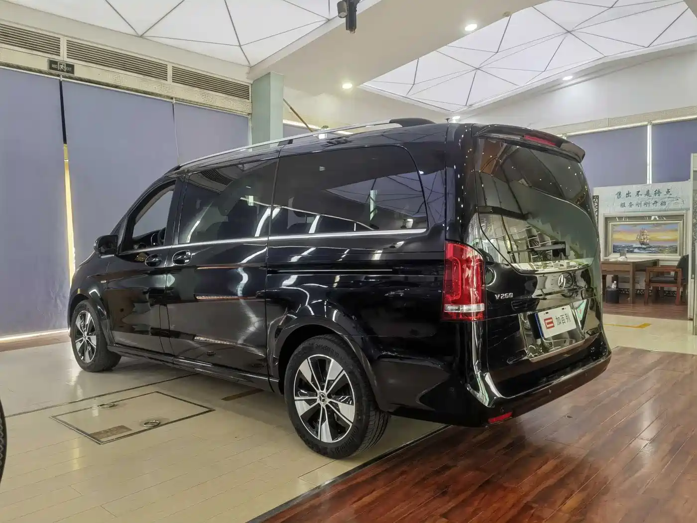 Mercedes-Benz V-Class 2022 V 260 Prestige Edition фото 19
