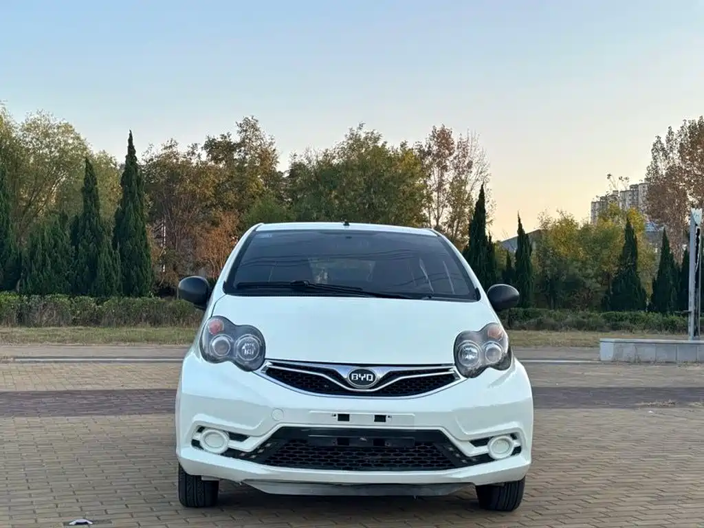 2017 BYD F0