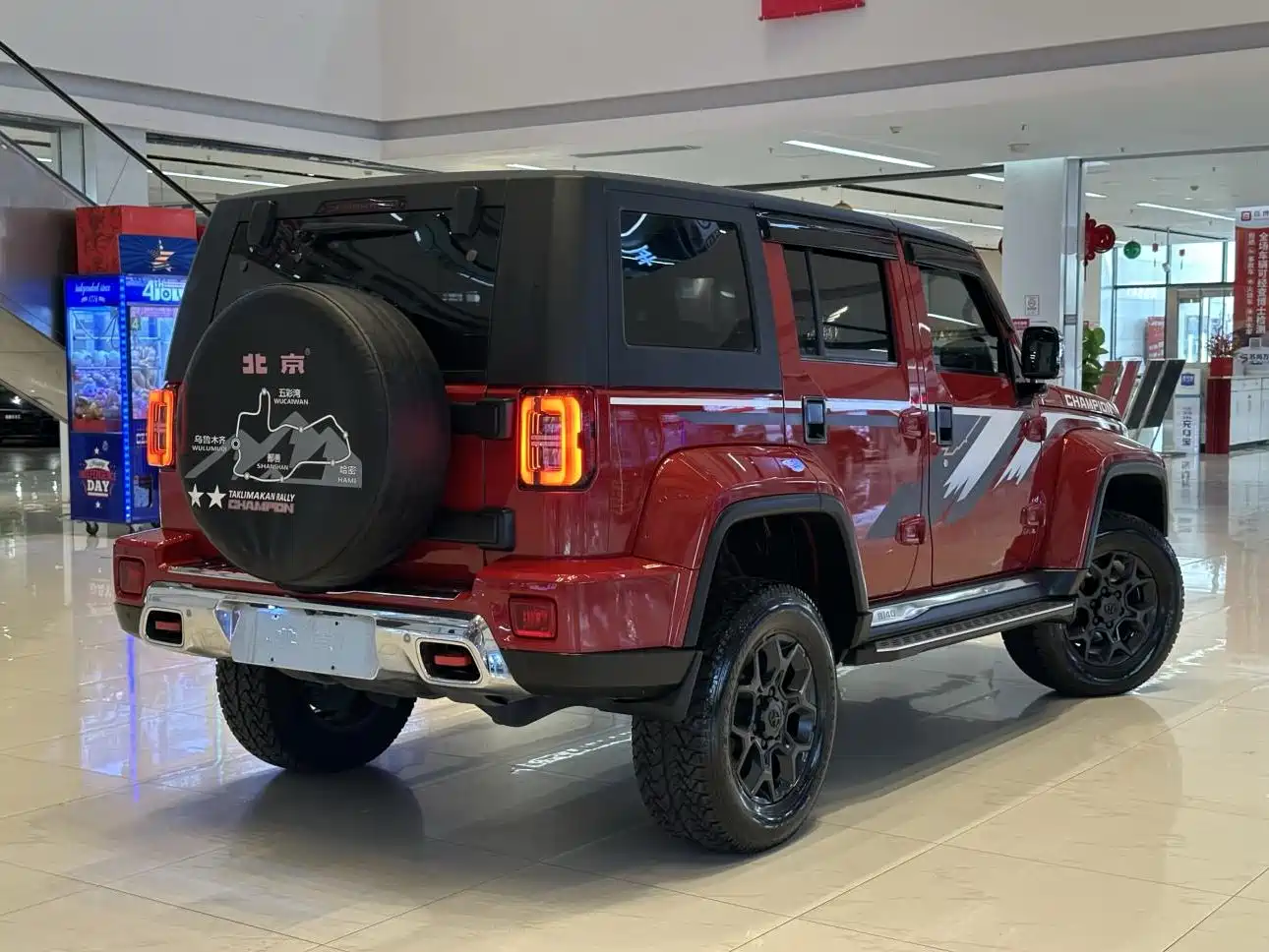 BAIC ORV Beijing Offroad BJ40 2018 2.3T Auto 4WD HuanTa Champion Edition China V фото 4