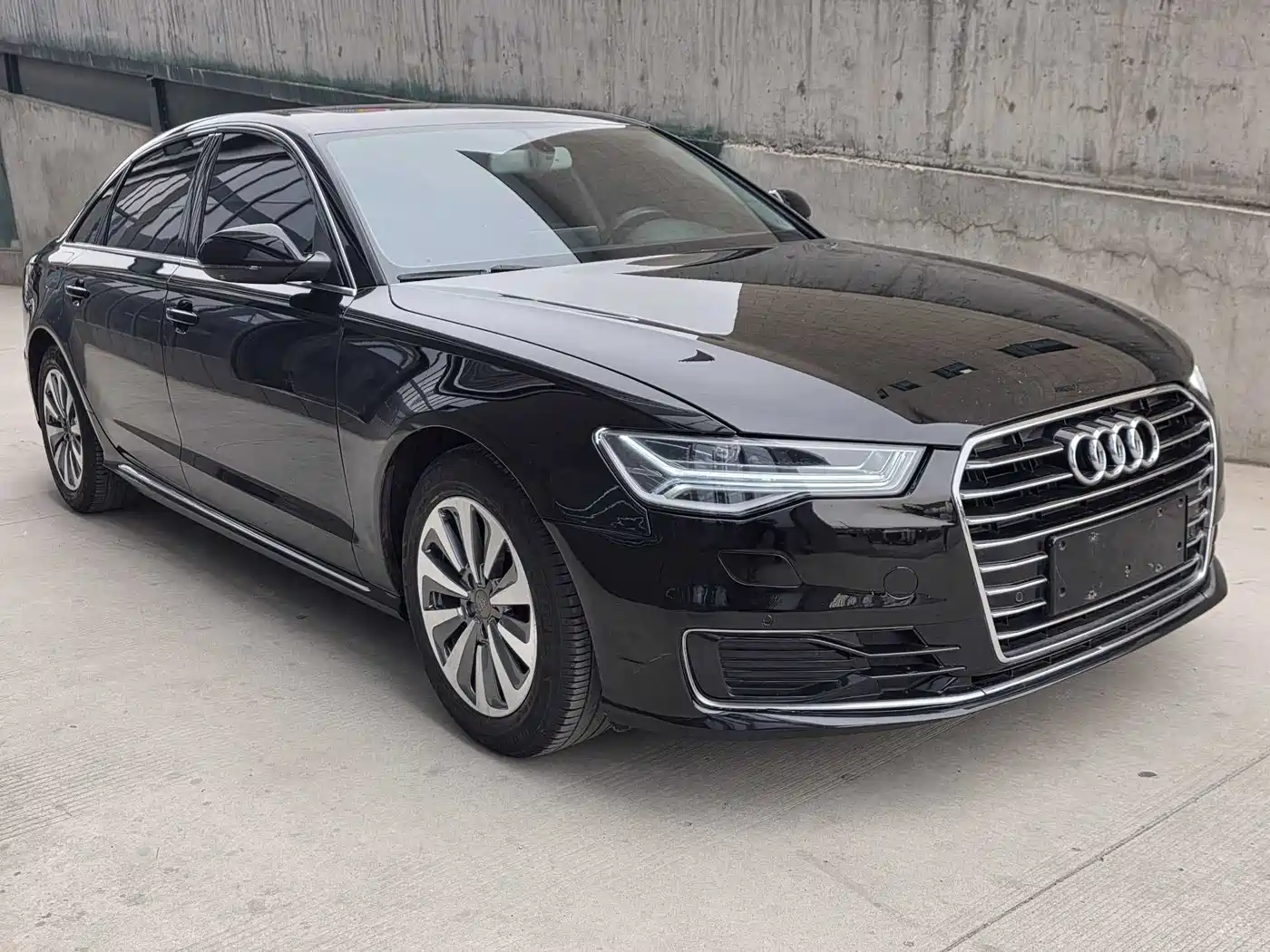 Audi A6L 2016 30 FSI Comfort фото 3