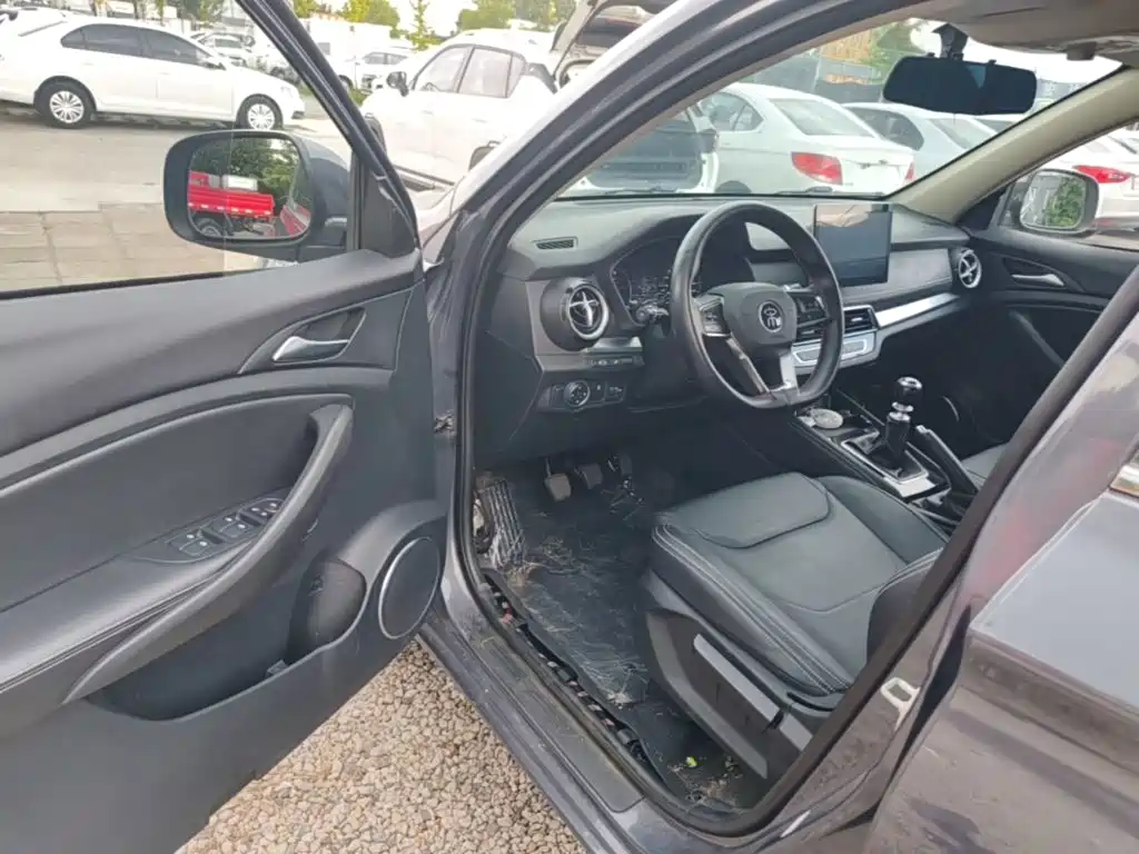 BYD Song 2020 2020 Classic 1.5T Manual Luxury